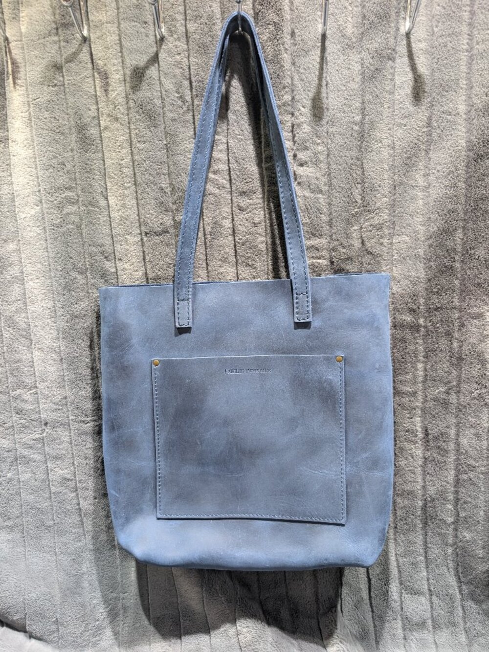 Portland Leather OG Full Size Crossbody Tote Deep Water Navy Blue EUC